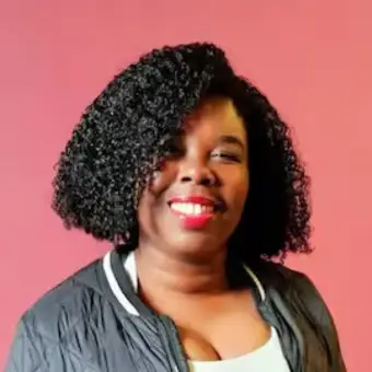 Writer and reviewer mawunyo gbogbo visits mane glow